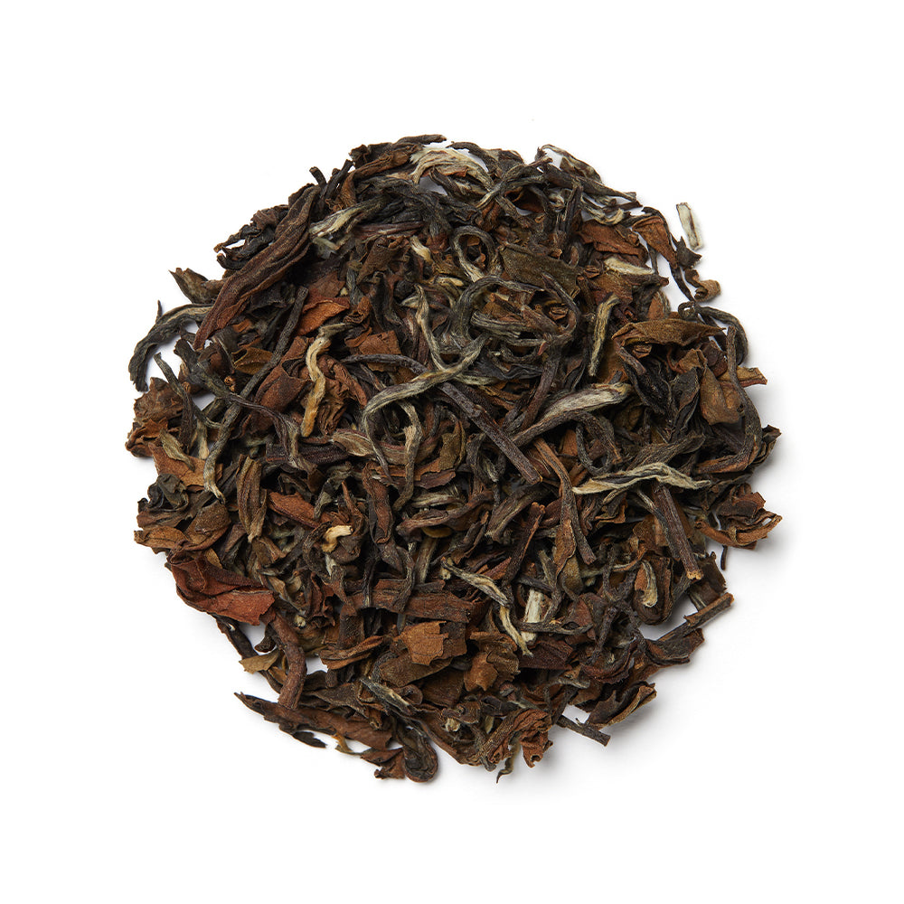 Majestic Himalaya — dry tea leaves